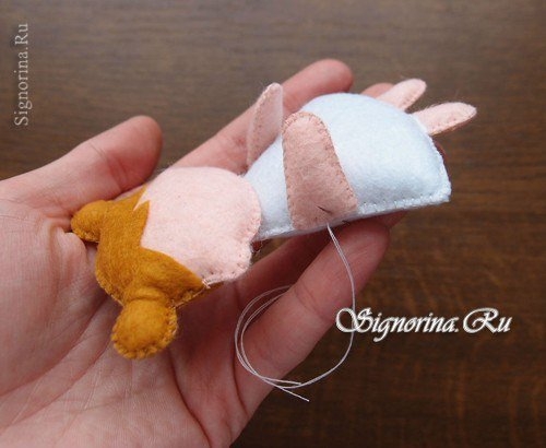 Ангелочек из фетра