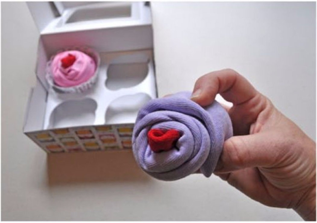 Идея подарочной упаковки вещей для деток