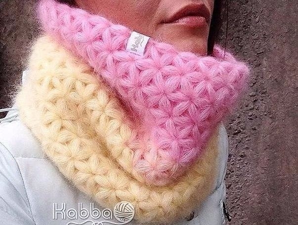 Снуд узором звездочки.