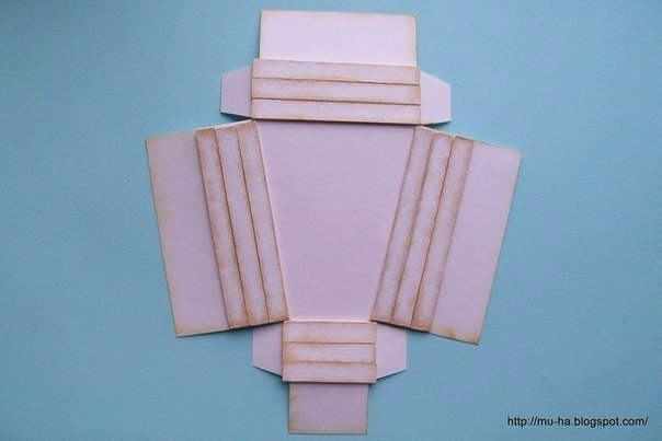 Садовая тележка из картона Садовая тележка из картона