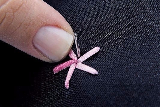 Вышиваем розочку