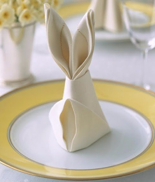 Зайчик из салфетки за минуту