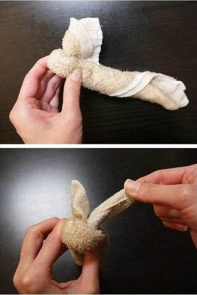 Зайчики из полотенец Зайчики из полотенец
