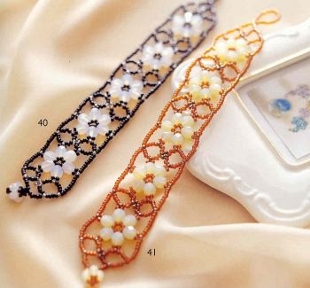 Браслеты из бисера