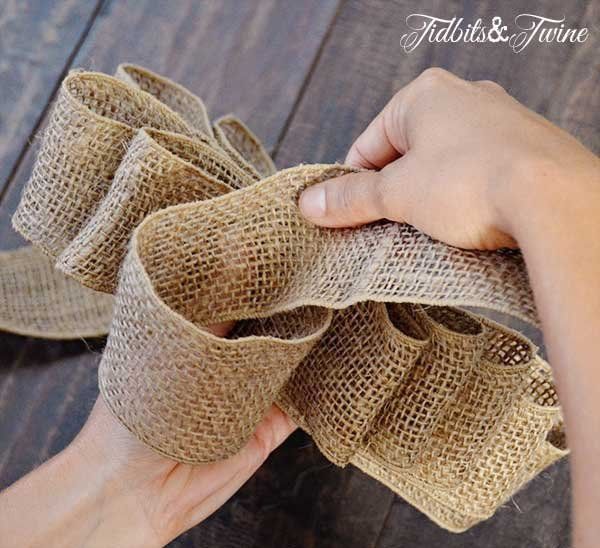 Как завязать пышный бант