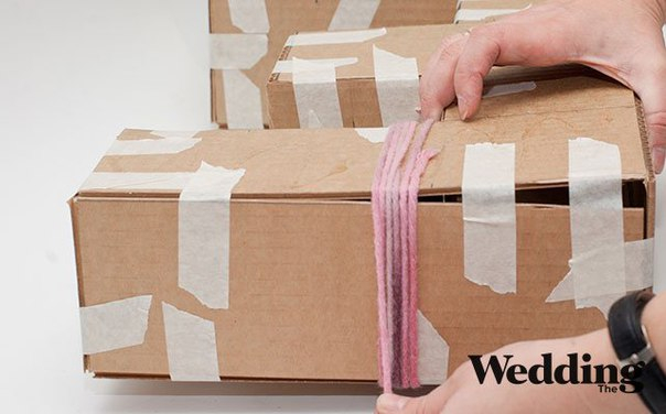 Буквы из картона и ниток для декора