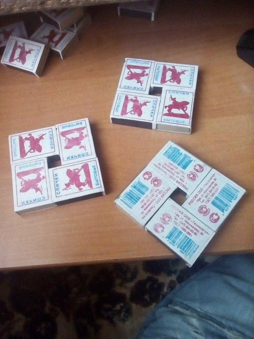 Комодик из спичечных коробков