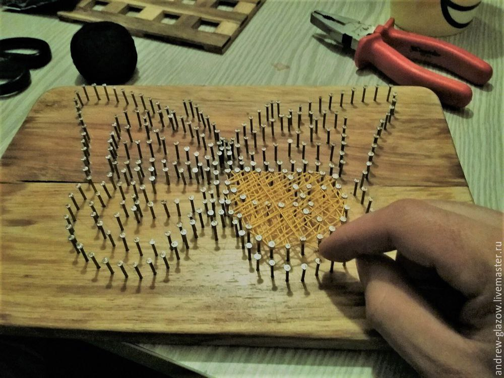 Бабочка в стиле String Art