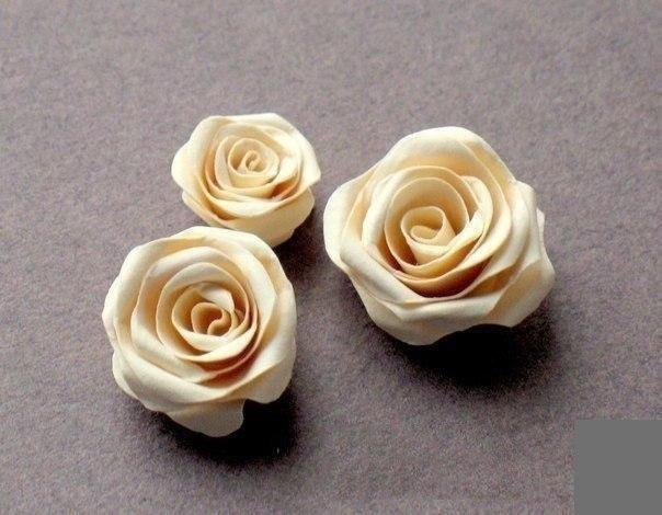 Объемные розы из бумаги для открыток