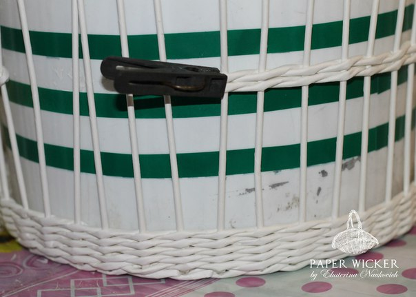 Клеточка из газетных трубочек