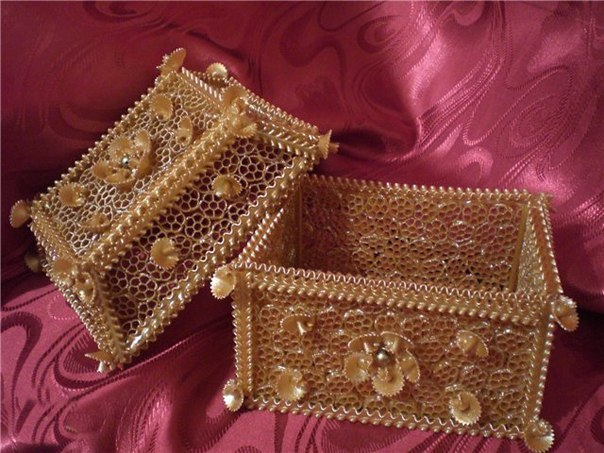 Поделки из макарон