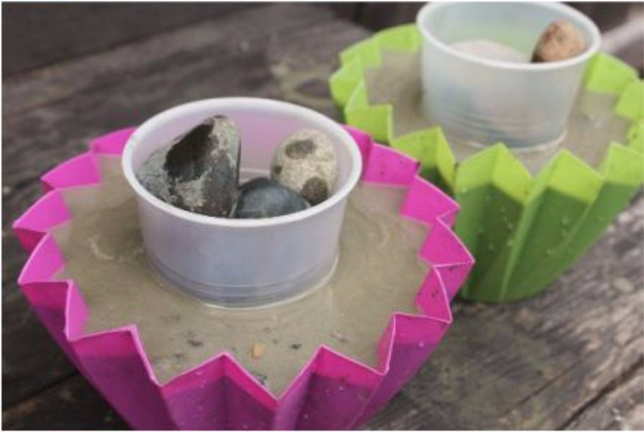 Самодельные горшки для цветов в силиконовых формах