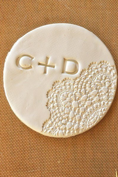 Кружевная тарелочка для колец из полимерной глины