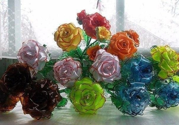 Розы из пластиковых бутылок