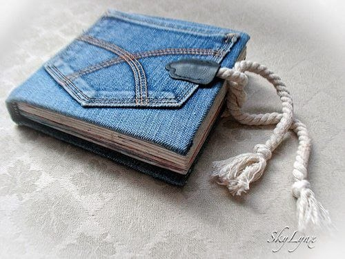 Удобная и стильная обложка для дневника