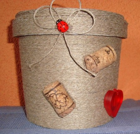 Декор цветочных горшков в интерьере