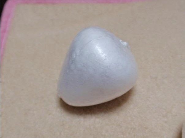 Клубничка из бисера