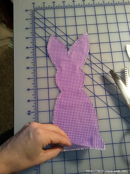 Шьём текстильных зайчиков