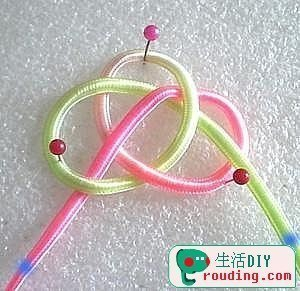 Цветок из шнура