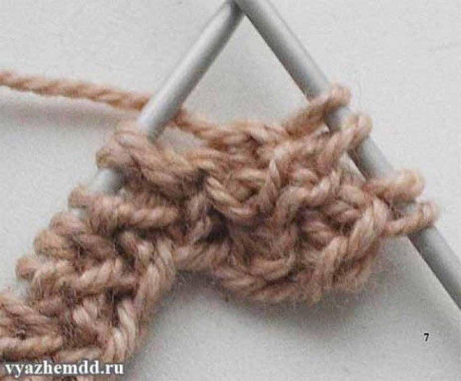 Интересная резинка спицами Интересная резинка спицами
