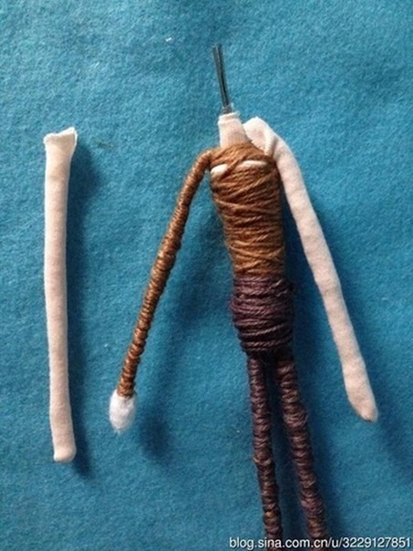 Кукла на проволочном каркасе