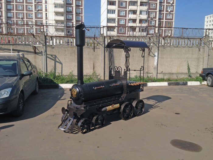 Мангал-паровоз Мангал-паровоз