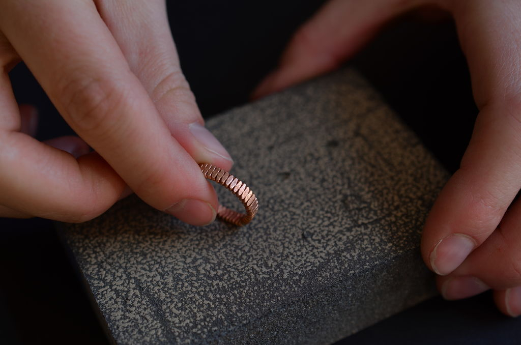 Кольцо из струны своими руками Кольцо из струны своими руками