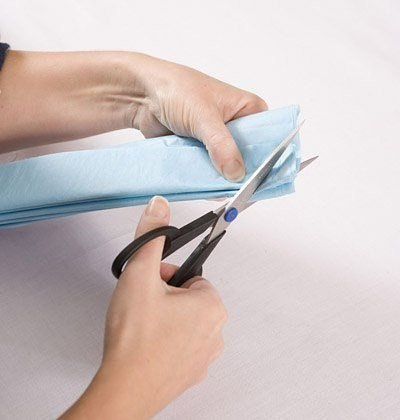 Интерьерные шары из гофрированной бумаги в качестве праздничного декора