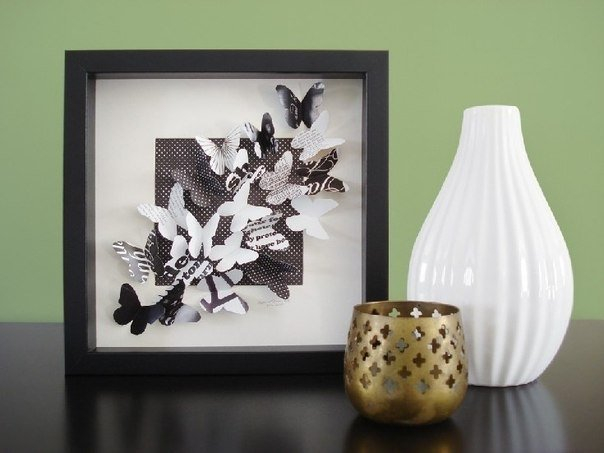 Панно с объемными бабочками