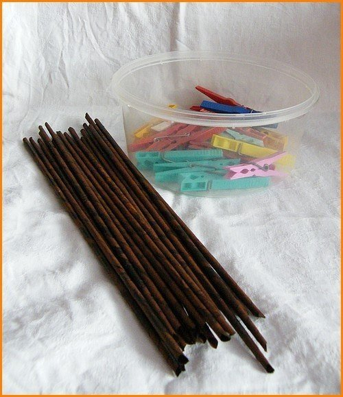 Пасхальная корзинка из газетных трубочек