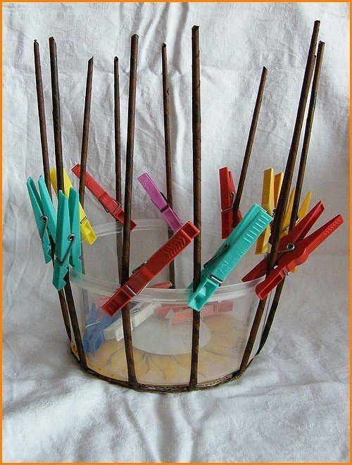 Пасхальная корзинка из газетных трубочек