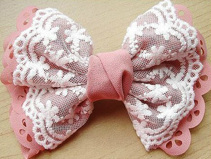 Потрясающие бантики для украшения одежды или волос Потрясающие бантики для украшения одежды или волос