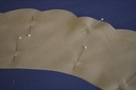 Красивый воротник вышитый бисером