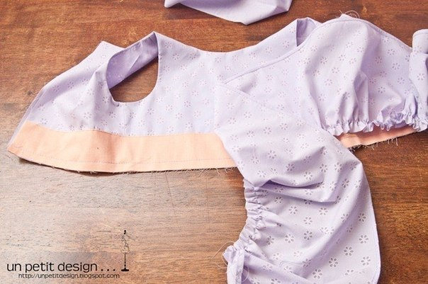 Нарядное платье для девочки