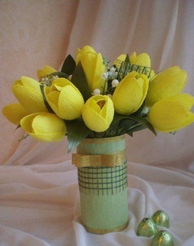 Букет из конфет. Нежные тюльпаны