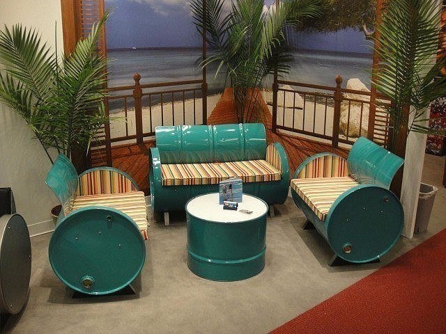 Мебель из баков