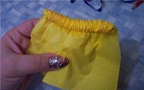 Роза из салфеток для украшения стола Роза из салфеток для украшения стола