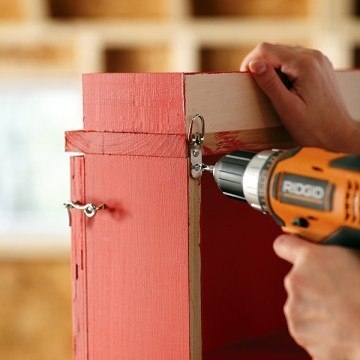 Настенный откидной столик-буфет своими руками