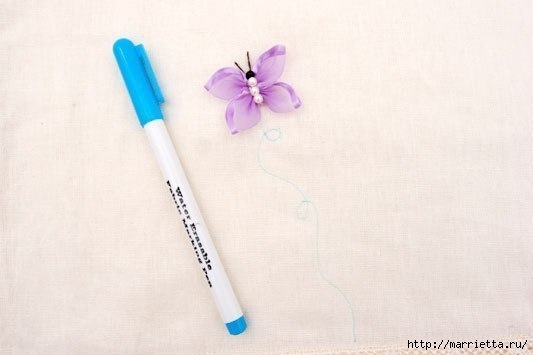 МК Декорируем полотенца бабочками из лент МК Декорируем полотенца бабочками из лент