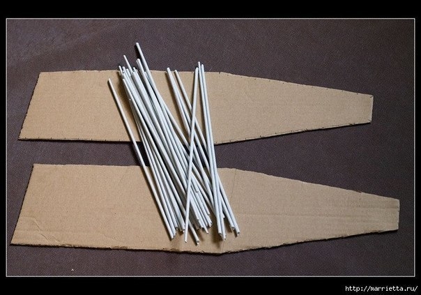 Декоративное кашпо-автомобиль из бумажных трубочек