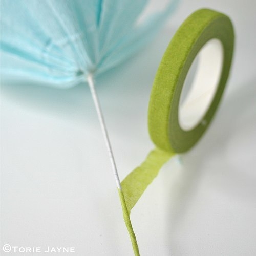 Цветы из гофрированной бумаги Цветы из гофрированной бумаги