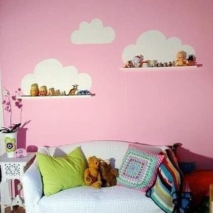 Полки в детскую комнату своими руками