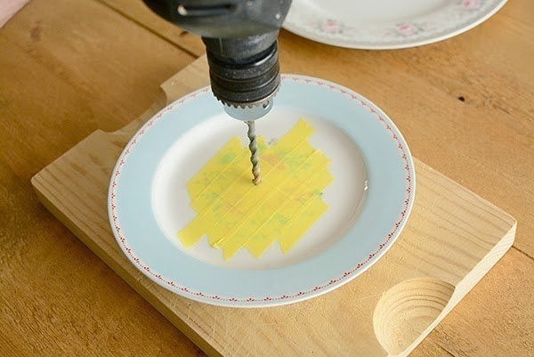 Подставка для капкейков из тарелок своими руками Подставка для капкейков из тарелок своими руками