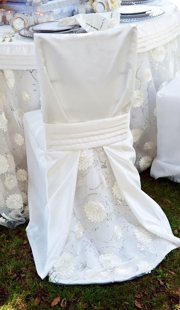 Идеи для торжественного оформления стульев Идеи для торжественного оформления стульев