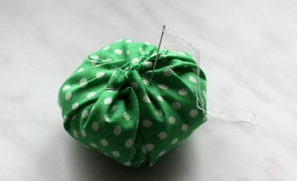 Игольница Шляпка Игольница Шляпка