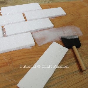 Имитация кирпичной стены при помощи пенопласта