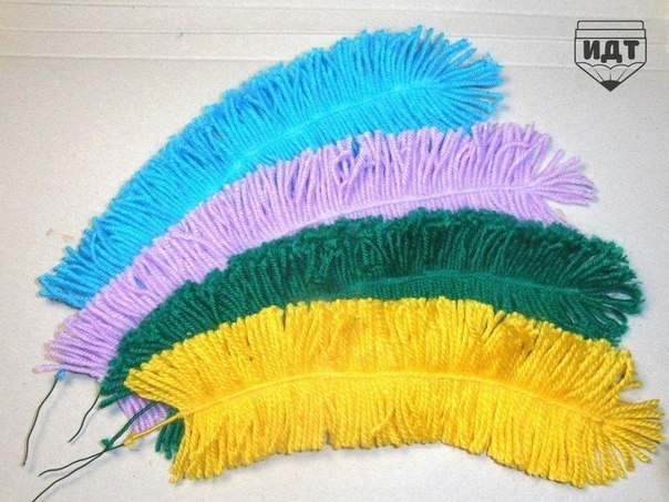 Быстро и легко мастерим перышки для игрушек