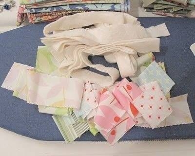 Плетём корзинку из полосок ткани