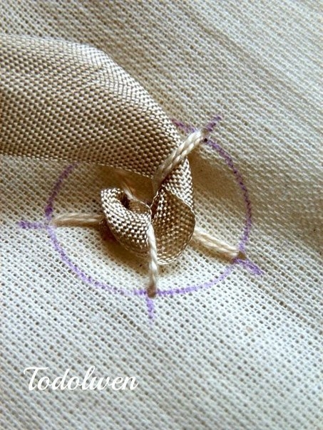 Вышиваем розу. Мастер-класс