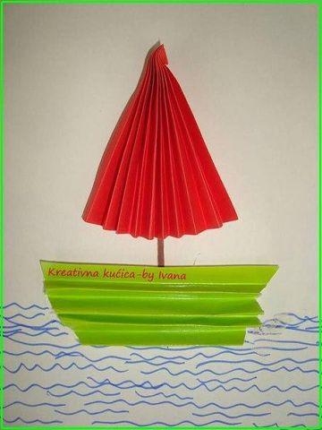 Идеи поделок из бумаги, сложенной гармошкой.